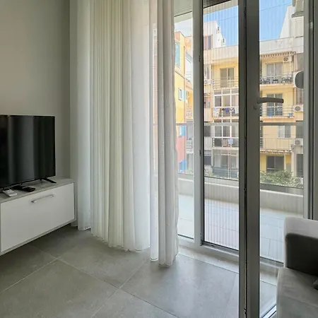 Apartment Sol Golem