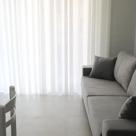 Sol Golem Apartment *